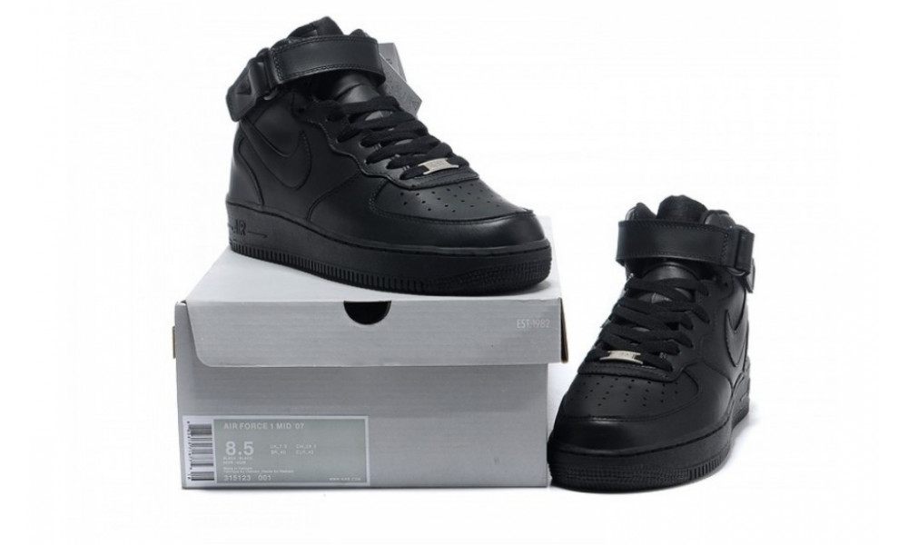 Nike Air Force 1 Mid Black